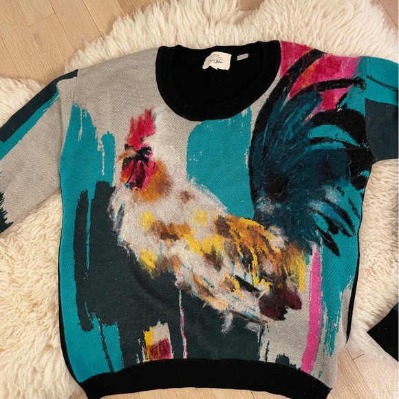 Artist designed rooster sweater - Picture 1 of 4